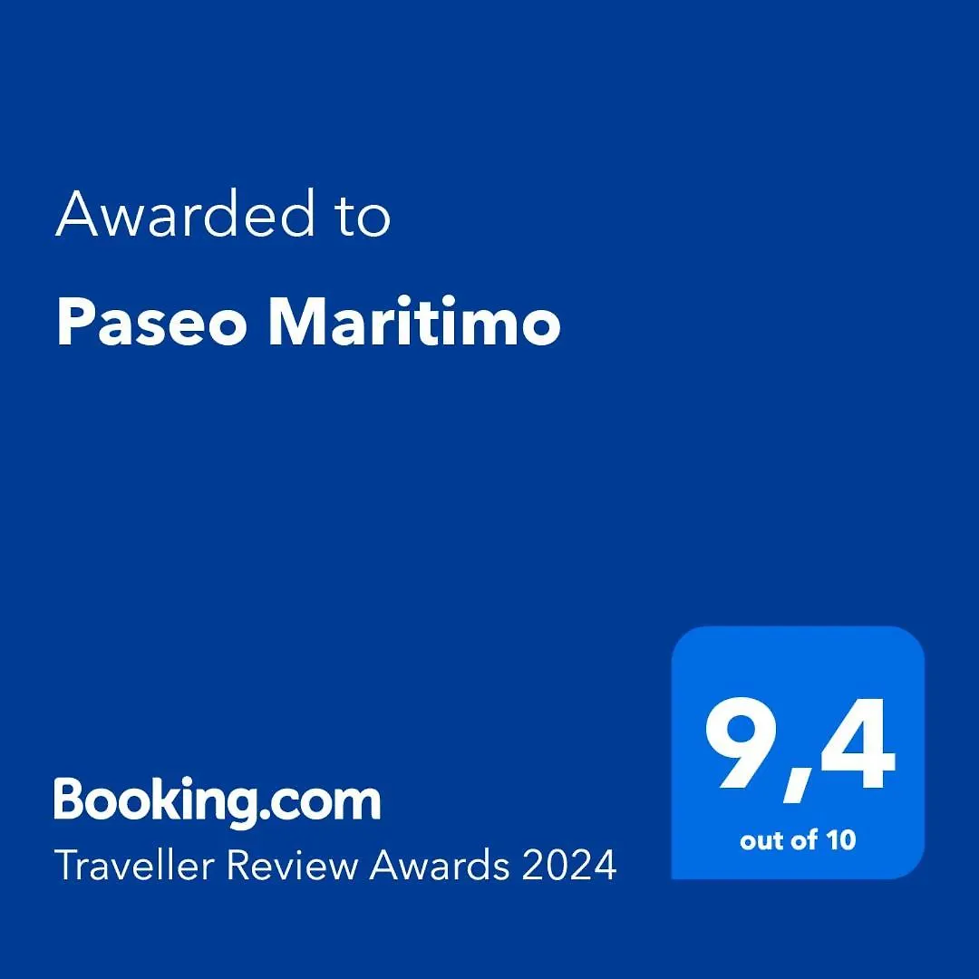 말라가 Paseo Maritimo 아파트